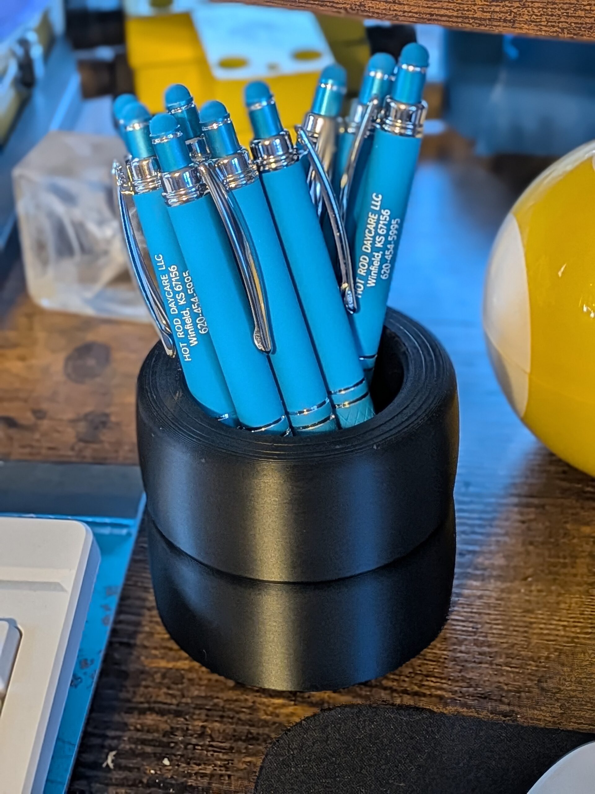 PXL_20251107_210644834.PORTRAIT Lil' Slick