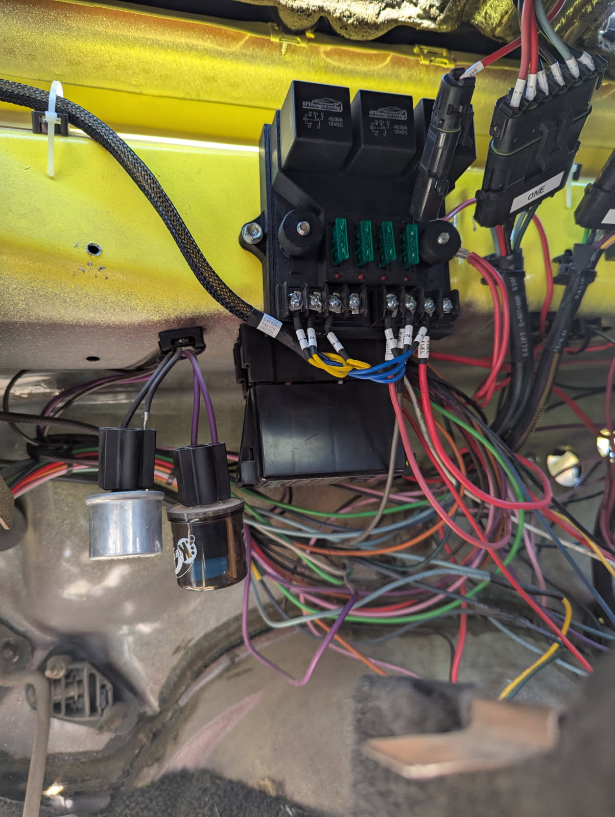 image000000_20251116_133912 Hot Rod Daycare Version 1 3-Relay Power Distribution Board