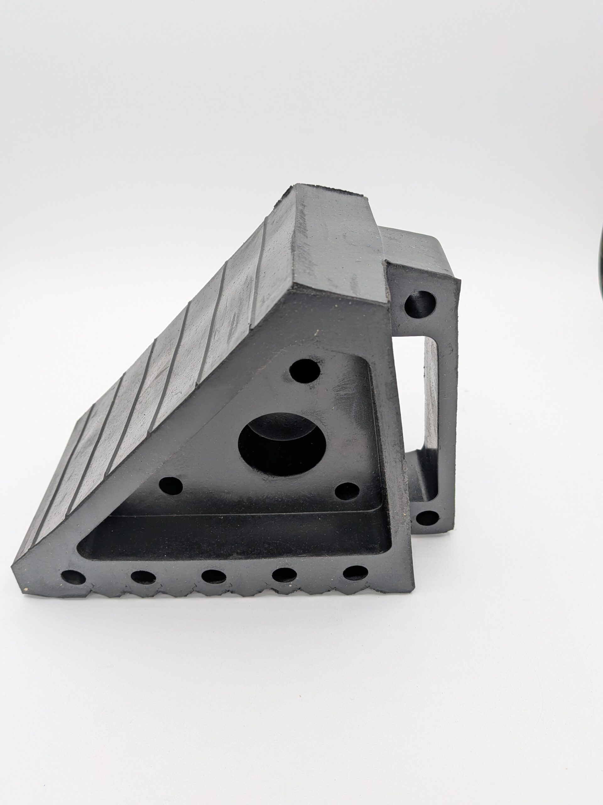 Maxxhaul Ebay-4 Maxxhaul Solid Rubber Wheel Chocks (2-Pack)