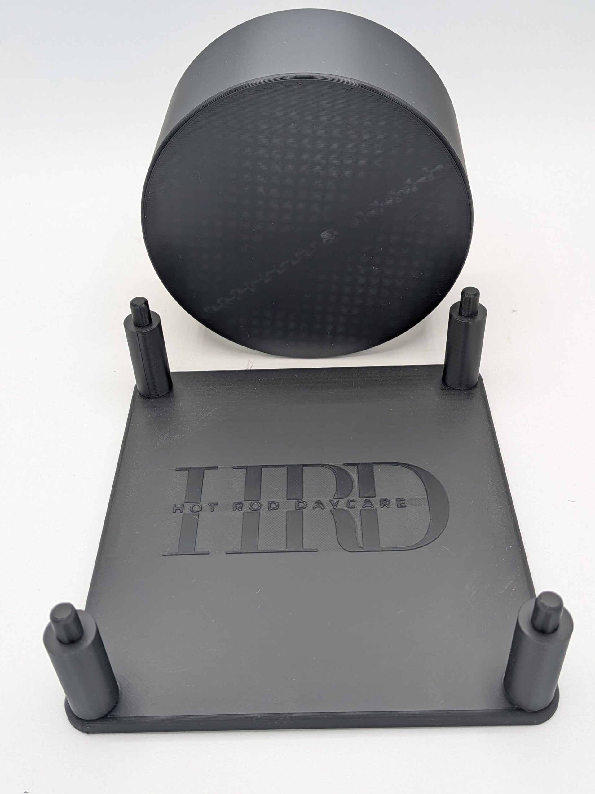 PXL_20251030_194930361.PORTRAIT.ORIGINAL Hot Rod Daycare Carburetor Display Stand