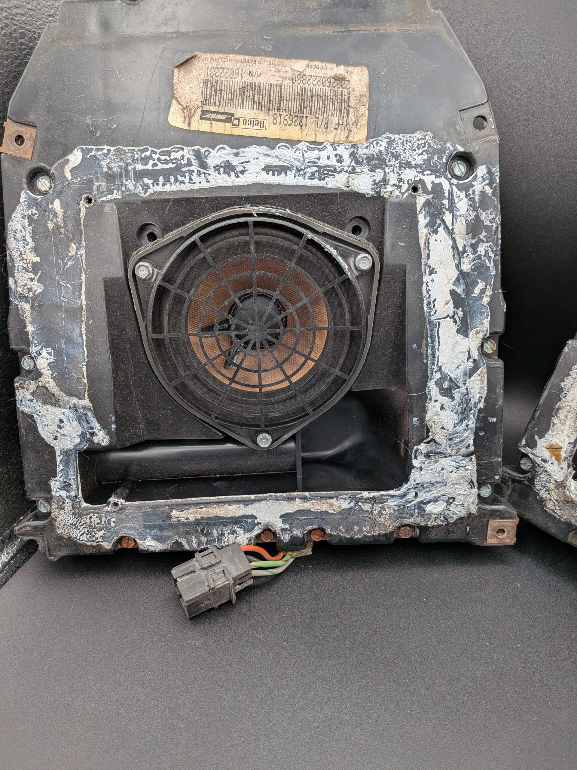 PXL_20251209_214021720 Factory Correct Front and Rear Speakers (GM P/N 16022281 & 16022301)