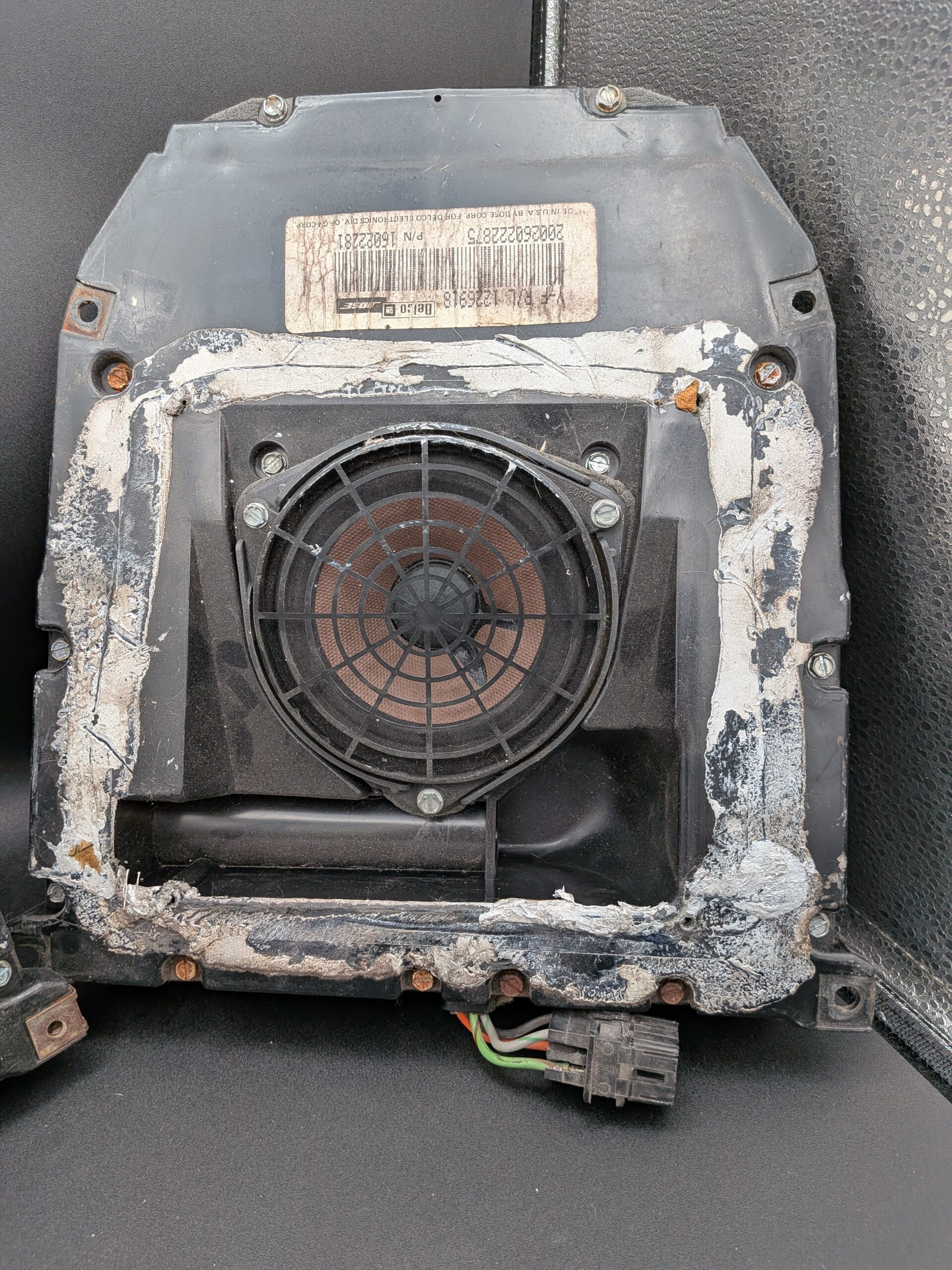 PXL_20251209_214025136 Factory Correct Front and Rear Speakers (GM P/N 16022281 & 16022301)