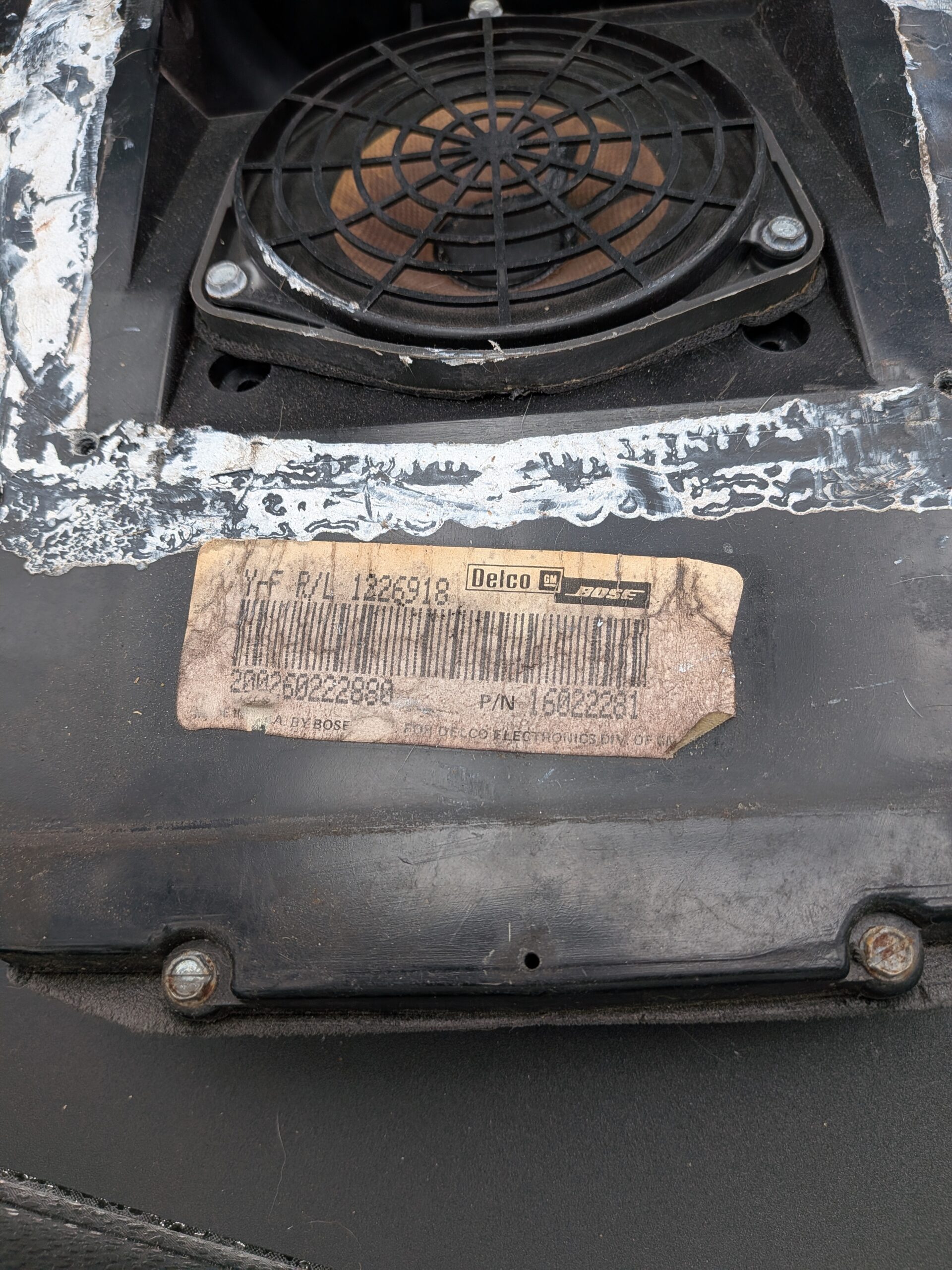 PXL_20251209_214040155 Factory Correct Front and Rear Speakers (GM P/N 16022281 & 16022301)