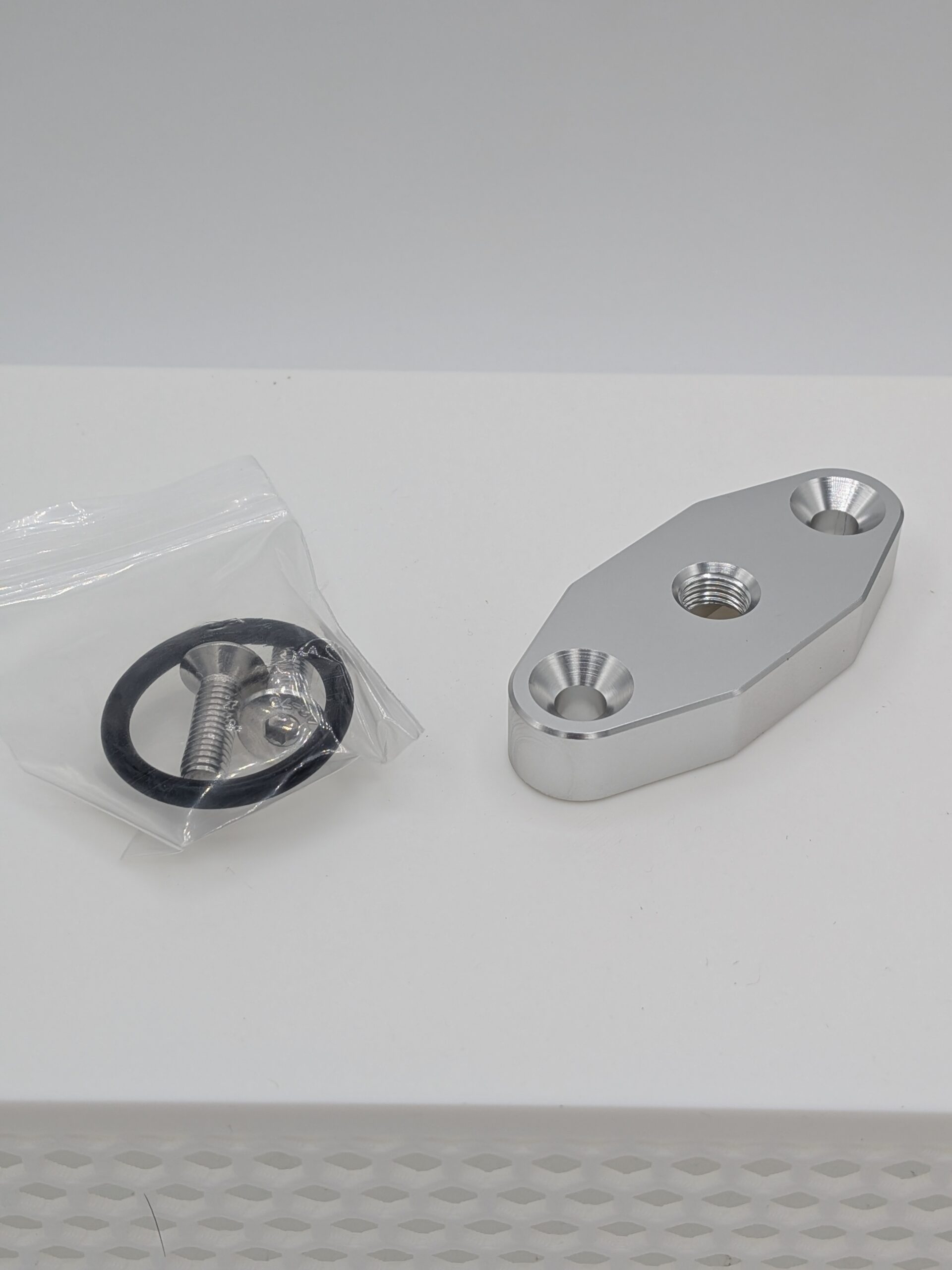 Podavelle Ebay-5 LS Oil Cooler Bypass Block-Off Plate